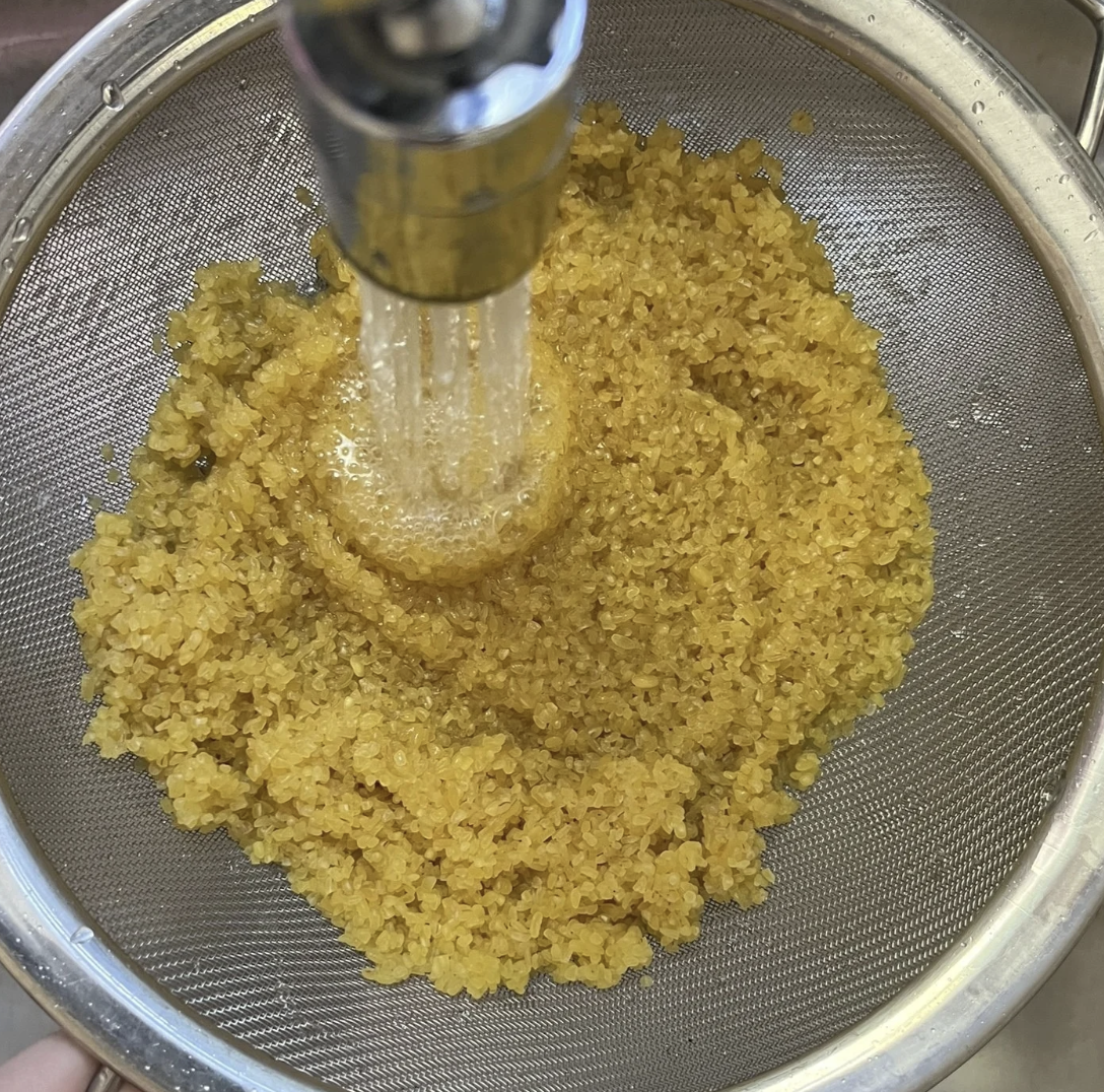 Washing bulgur